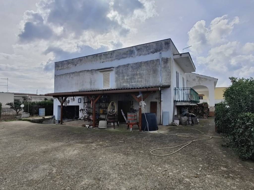 Villa a Taranto in Via Fiordaliso Traversa 1, 6 - Foto 2