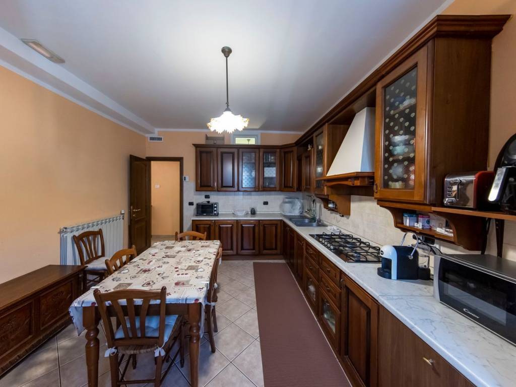 Appartamento a Pescia in Via Giusti S.N.C. - Foto 4