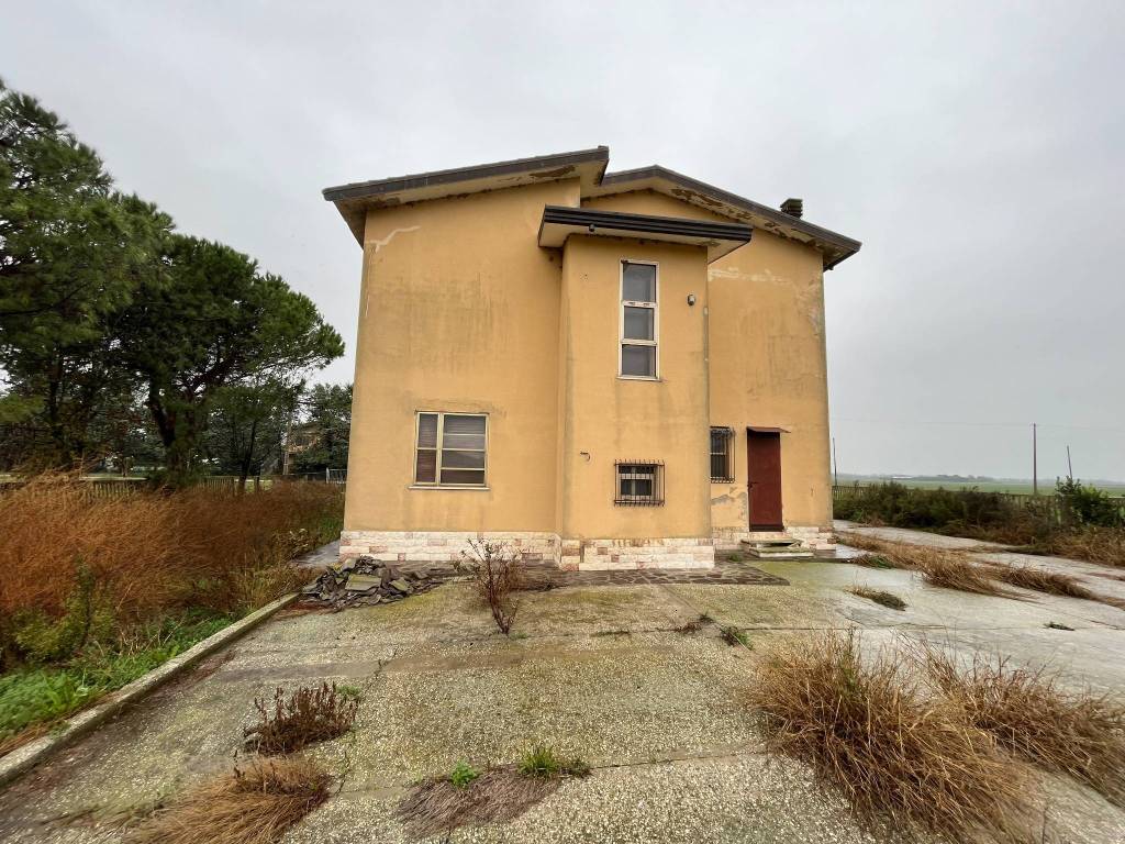 Villa a Porto viro in Via Roma, 5 - Foto 2