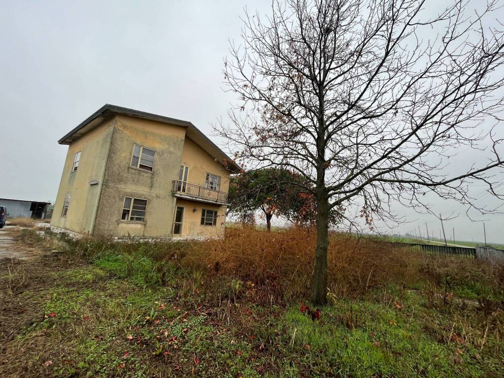 Villa a Porto viro in Via Roma, 5 - Foto 4