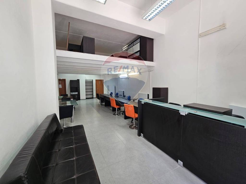 Appartamento a Cagliari in Via Falzarego, 9 - Foto 5