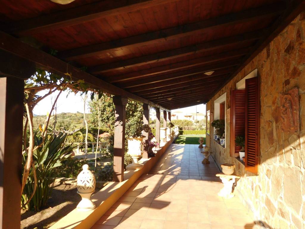Villa a Loiri porto san paolo in SS125 - Foto 3