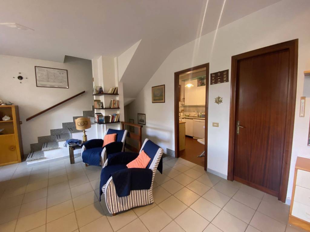 Villa a Sabaudia in Corso Vittorio Emanuele III, 160 - Foto 4
