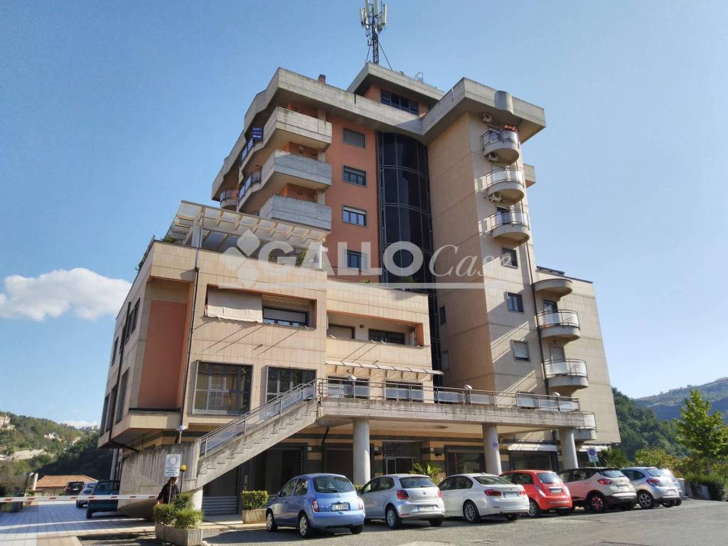 Appartamento a Cosenza in Via Romualdo Montagna, 31 - Foto 2