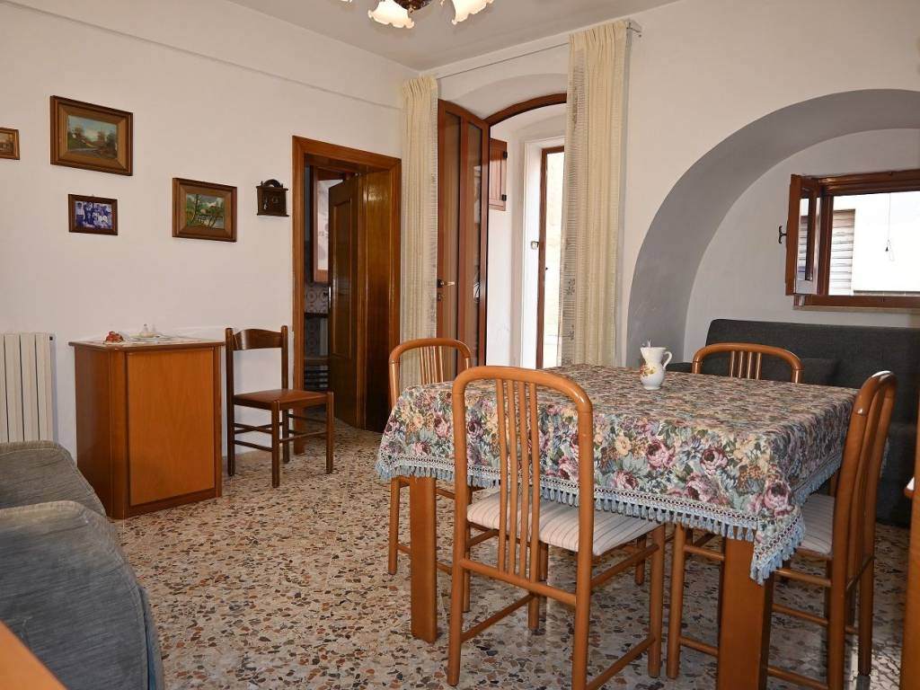 Casa indipendente a Alberobello in Via Col di Lana, 17 - Foto 5