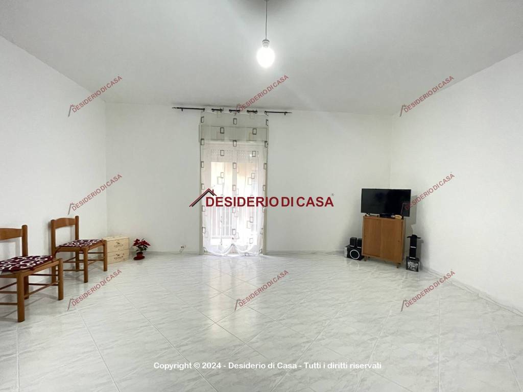 Appartamento a Lascari in Viale Alcide De Gasperi, 33 - Foto 2