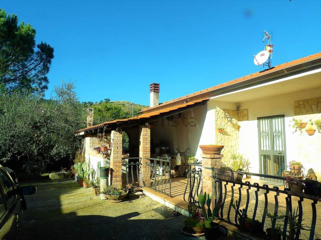 Villa a Itri in Contrada Vacastello - Foto 2