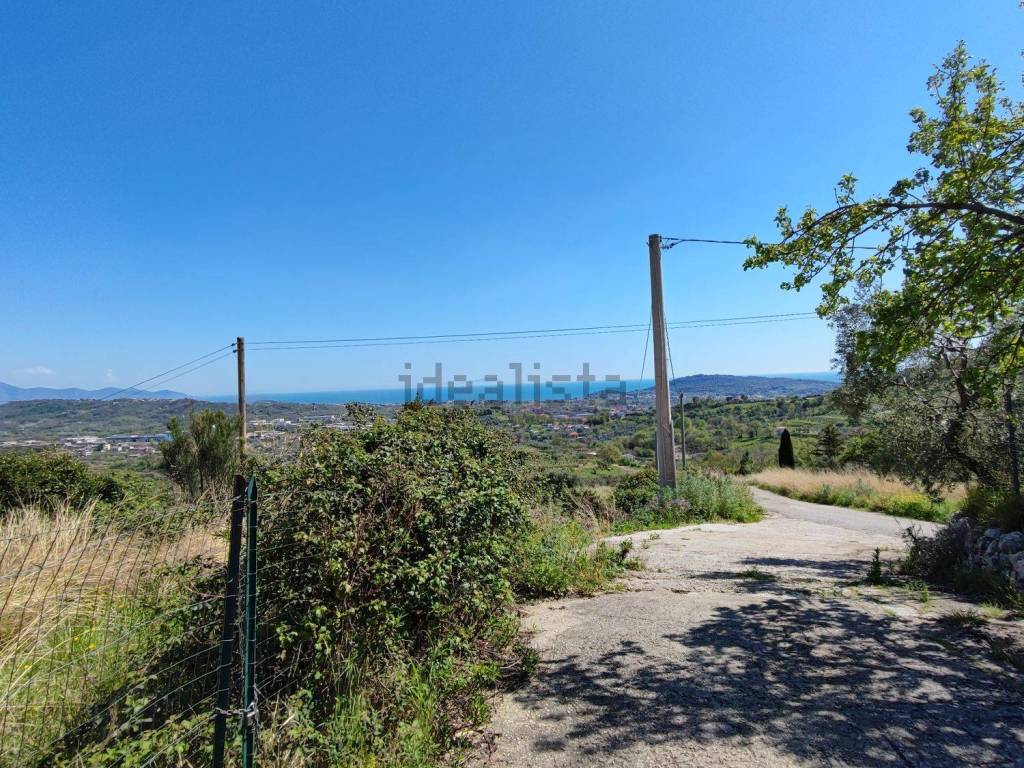 Rustico / casale a Formia in Via Fosso Castaldi - Foto 4