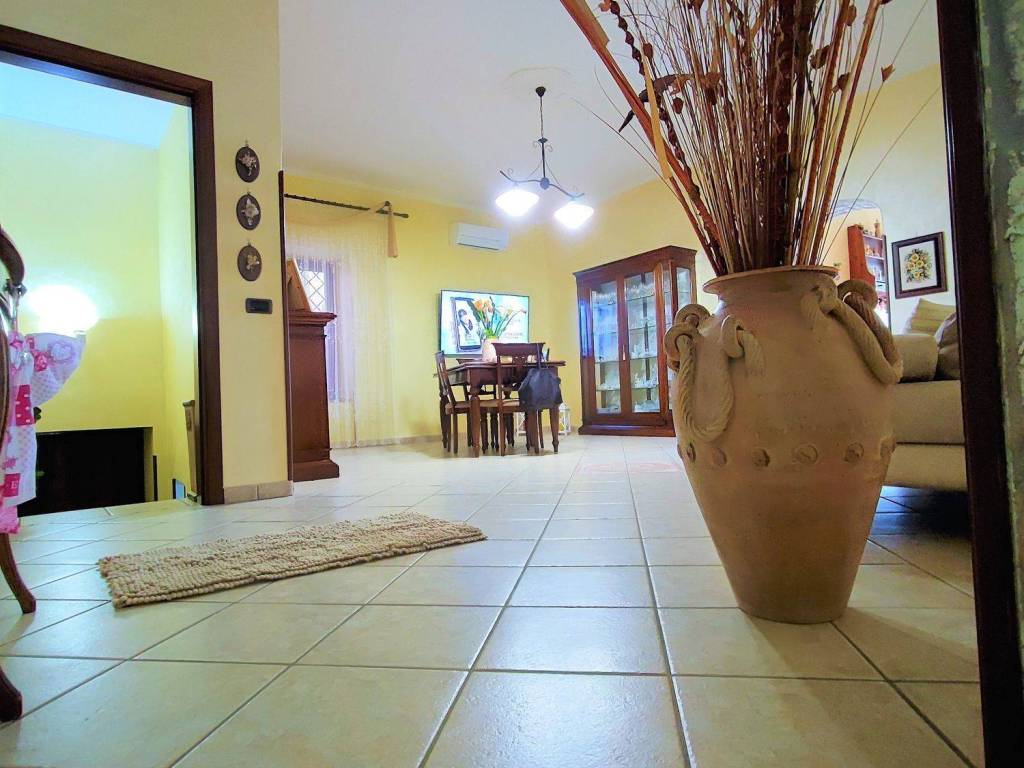 Appartamento a Minturno in Corso Vittorio Emanuele - Foto 4