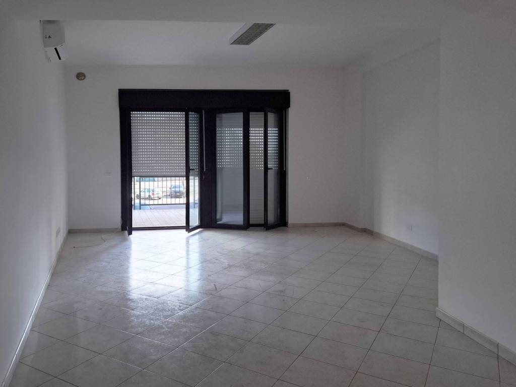 Appartamento a Latina in Largo Agostino Steffani - Foto 3