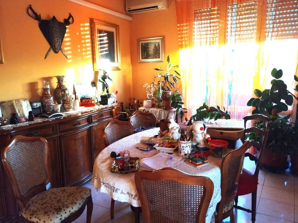 Appartamento a Rovellasca in Carso S.N.C. - Foto 4