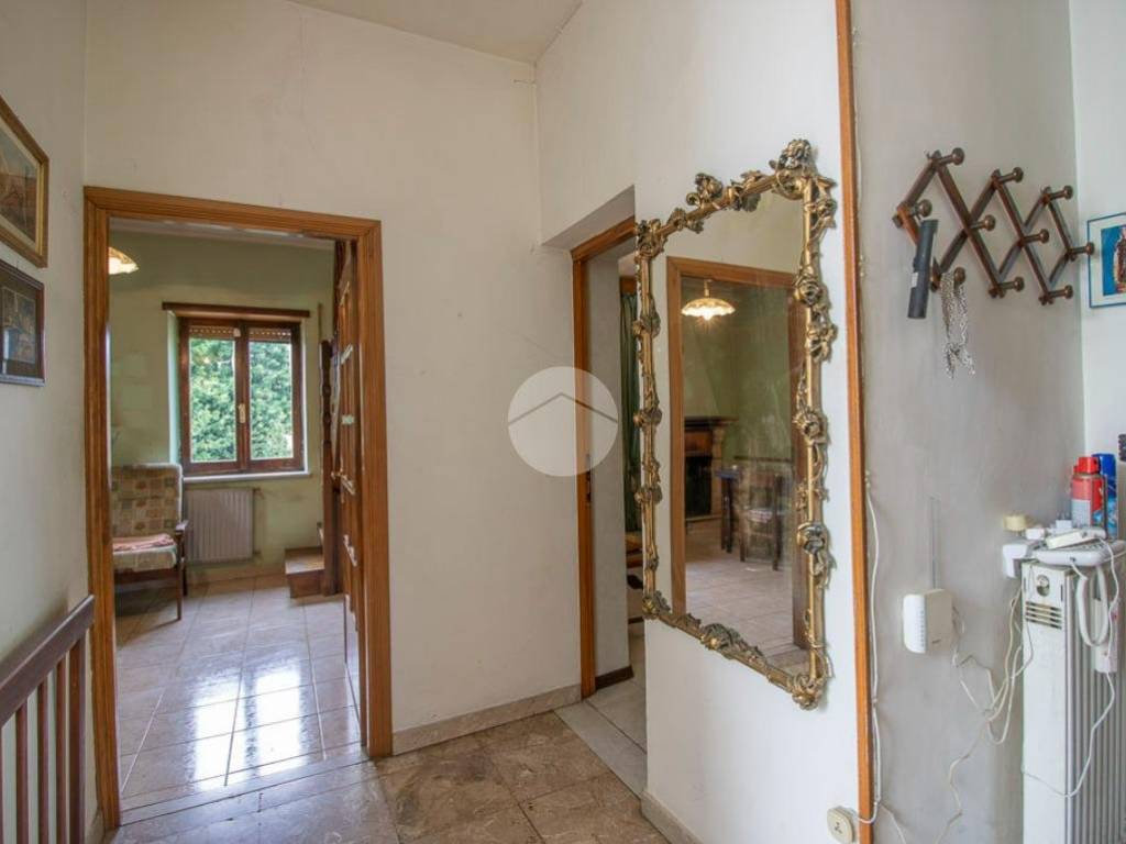 Villa a Collevecchio in Via Piedicolle, 22 - Foto 4