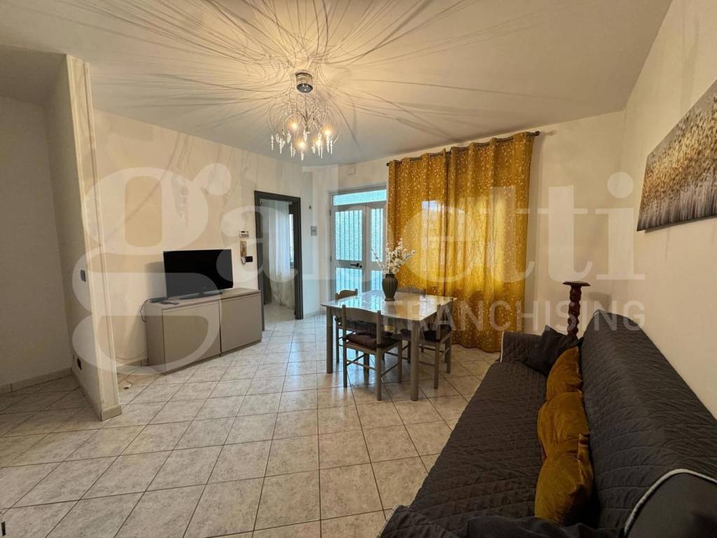 Appartamento a Roseto degli abruzzi in Via Nazionale Adriatica , 143 - Foto 2