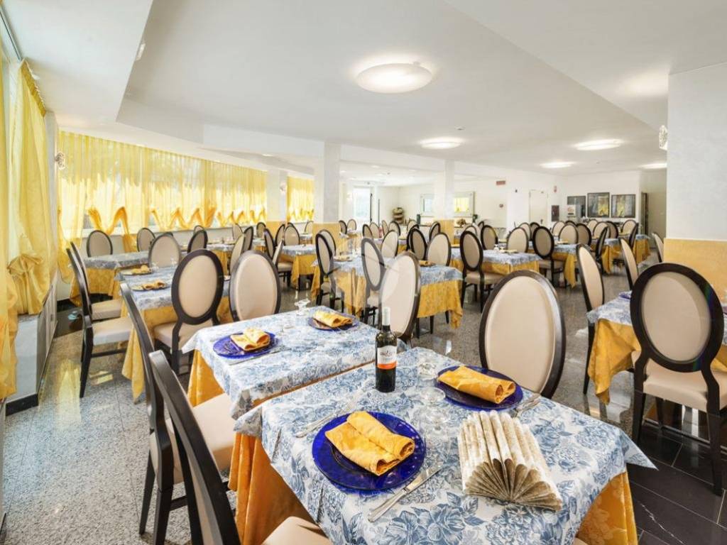 Palazzo / stabile a San benedetto del tronto in Via G. Martucci, 1 - Foto 5