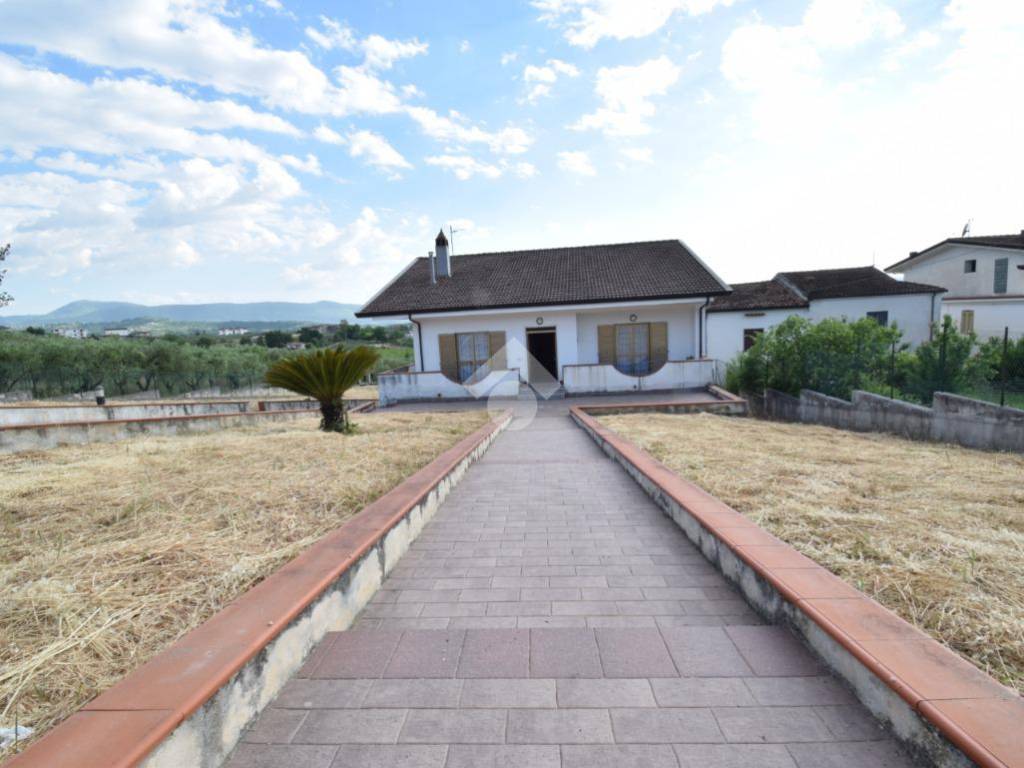 Villa a Dugenta in Via Comunale Zia Rosa, 9 - Foto 4