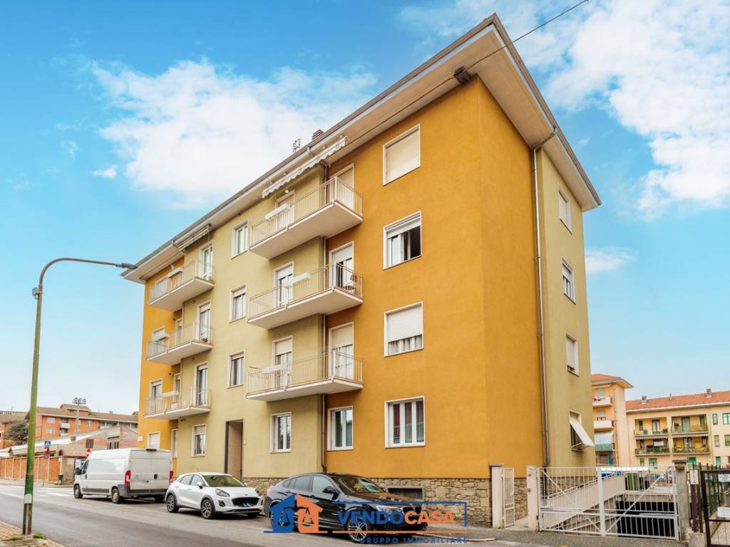 Appartamento a Mondovì in Via A. Borzini, 10 - Foto 2