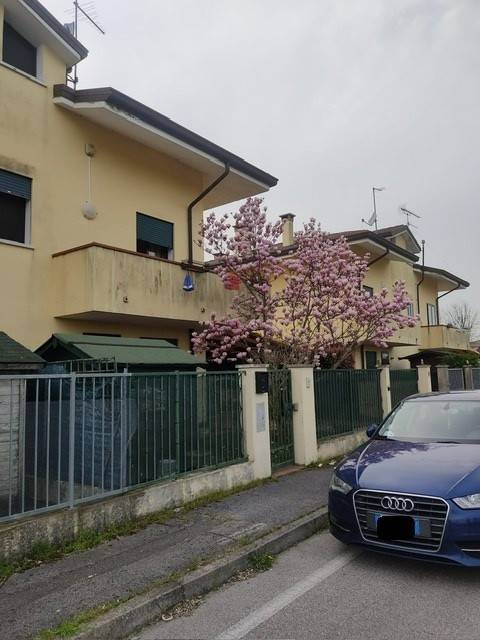 Villetta a schiera a Papozze in PAPOZZE Via A. Moro, 0 - Foto 2
