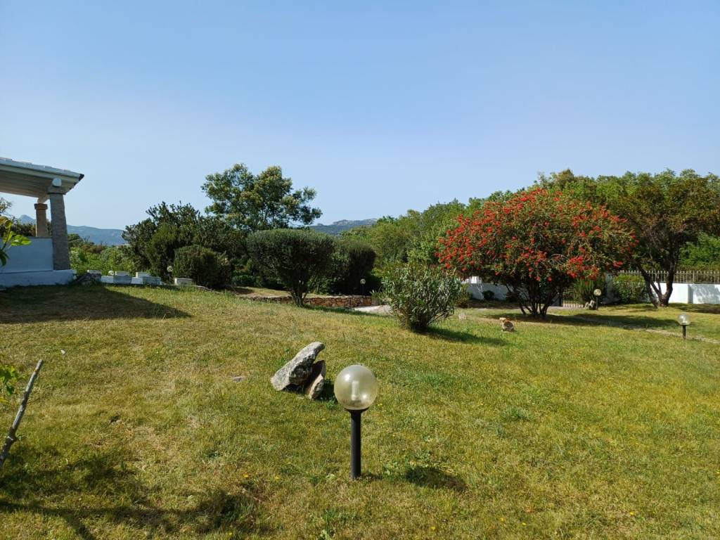 Villa a Arzachena in Località Monticanaglia - Foto 2