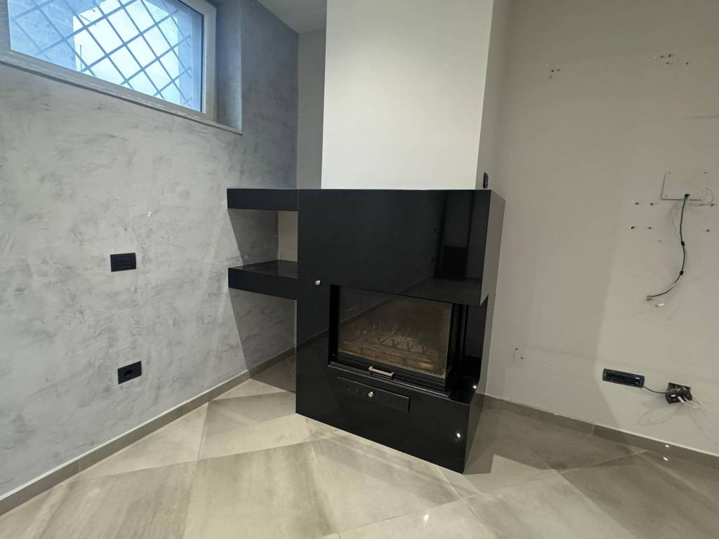 Appartamento a Casagiove in Via Camillo Benso di Cavour - Foto 2