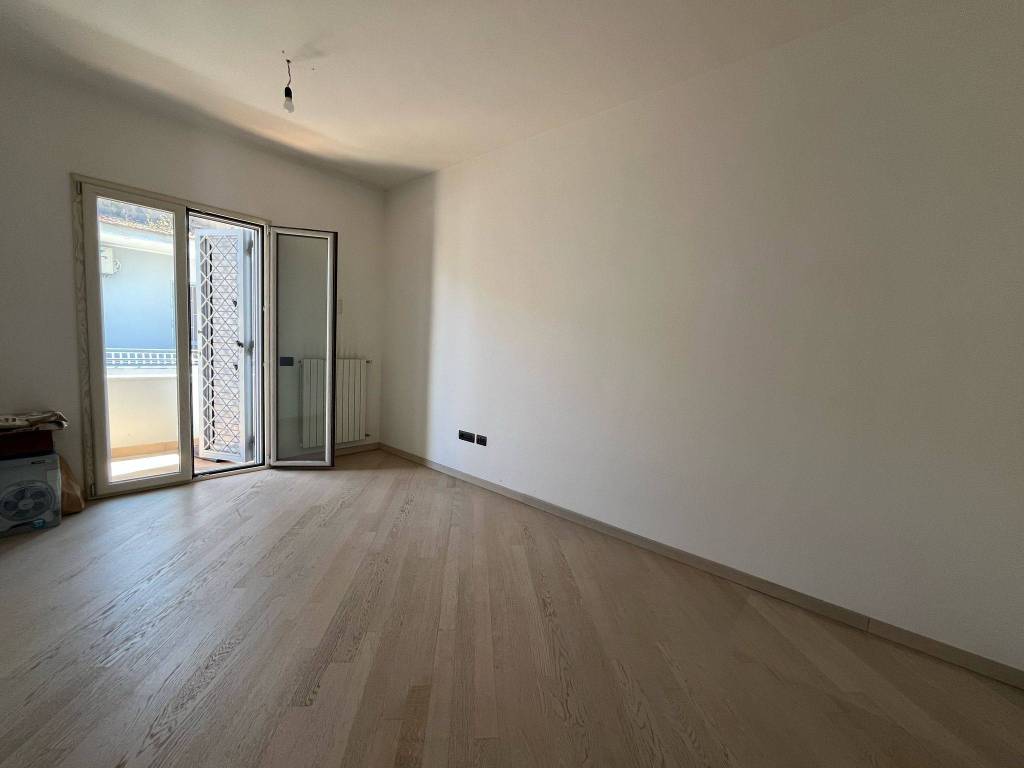 Appartamento a Casagiove in Via Camillo Benso di Cavour - Foto 4