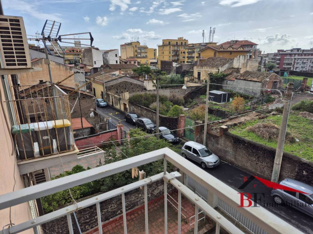 Appartamento a Catania in Via Cronato - Foto 2
