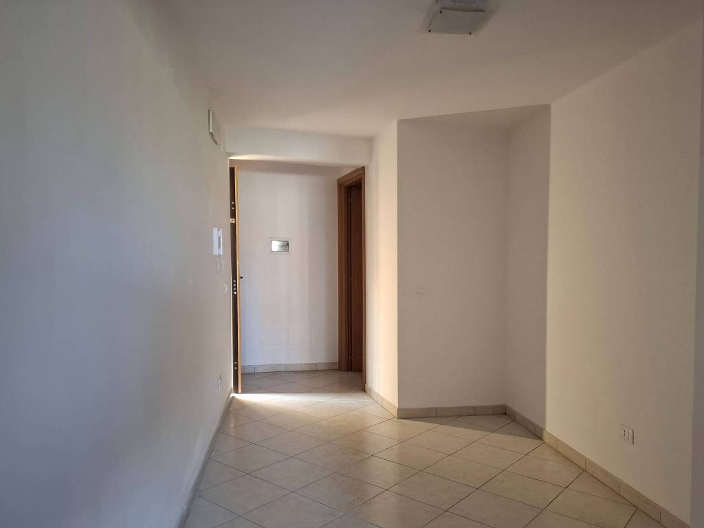 Appartamento a Latina in Largo Agostino Steffani - Foto 2