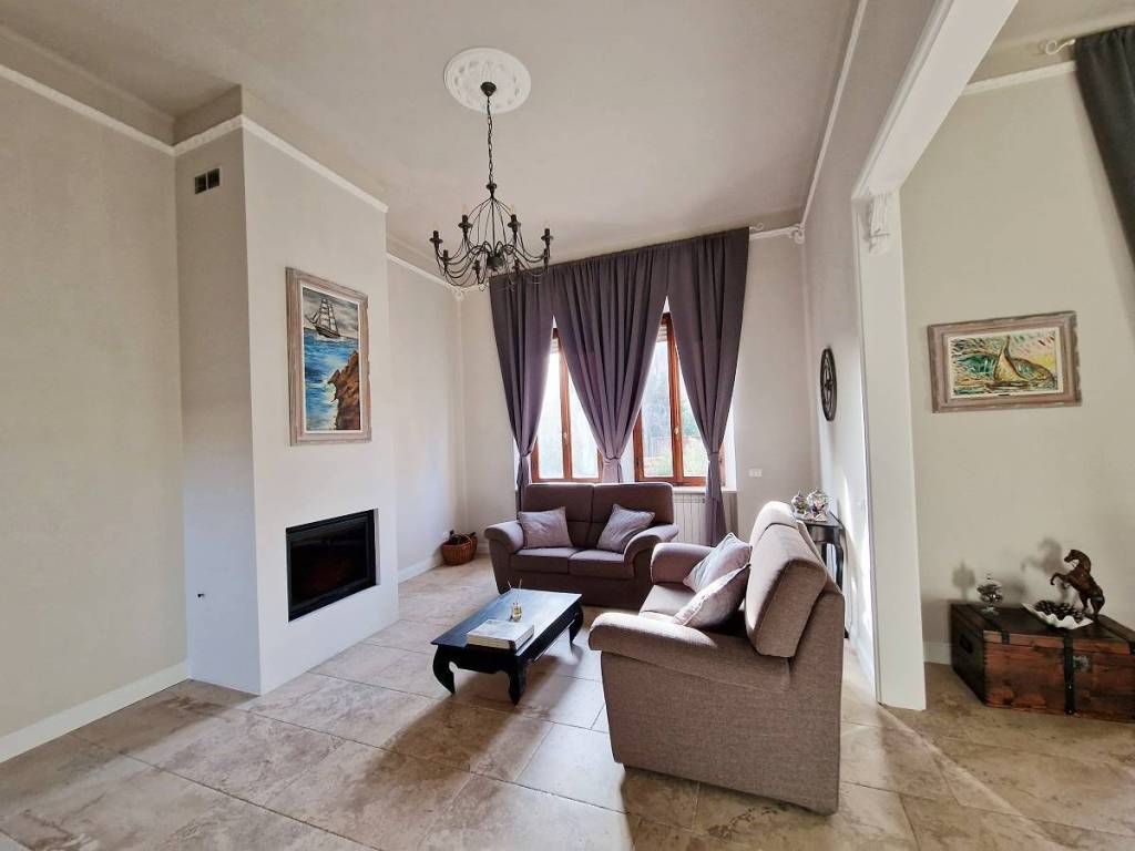 Villa a Piombino in Via 25 Aprile - Foto 4