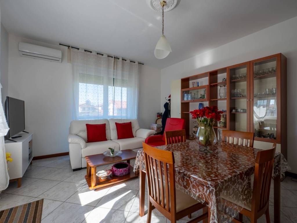 Villa a Cameri in Strada Privata delle camelie , 1 - Foto 4