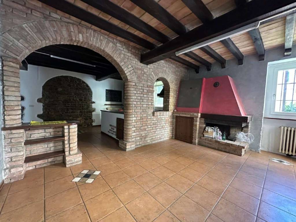 Casa indipendente a Lugagnano val d'arda in via Matteotti - Foto 5