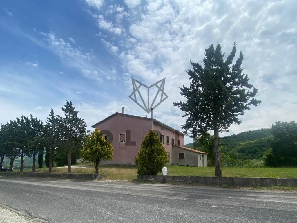 Rustico / casale a Gualdo tadino - Foto 3
