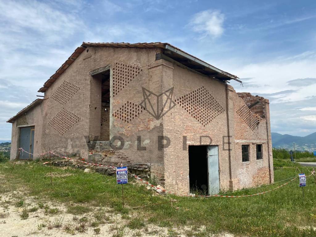 Rustico / casale a Gualdo tadino - Foto 5