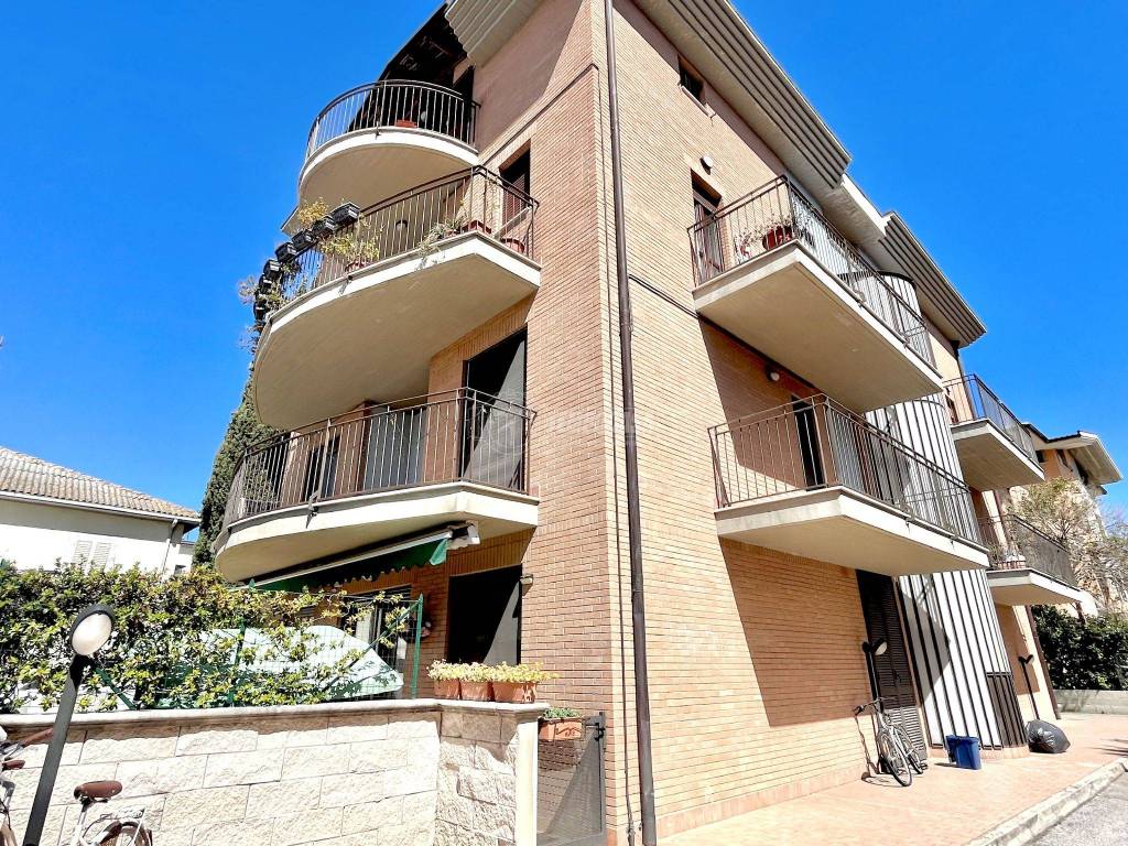 Appartamento a Pescara in Strada Colle Renazzo - Foto 3