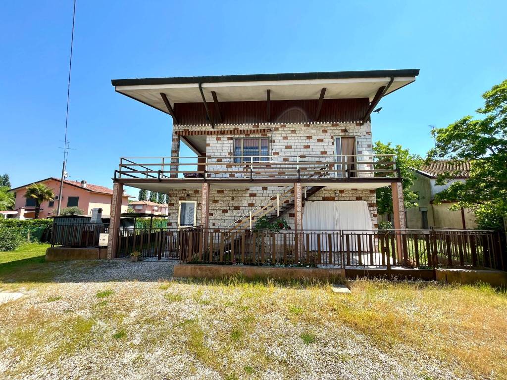 Villa a Lagosanto in Via Giacomo Matteotti, 23 - Foto 4