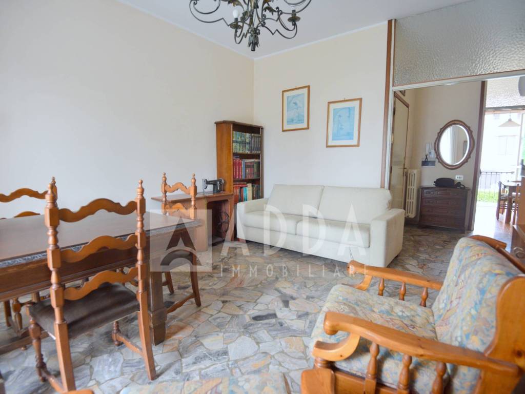 Appartamento a Barzanò in Via Giuseppe Pirovano - Foto 2