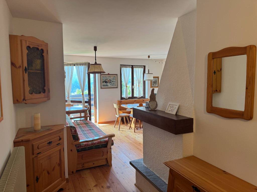 Appartamento a Ville di fiemme in Via Lagorai - Foto 2