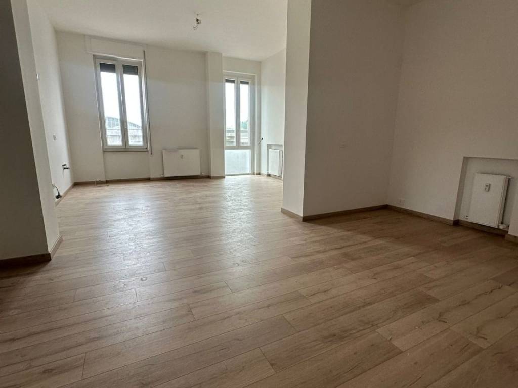 Appartamento a Villa guardia in Via Vittorio Veneto - Foto 3