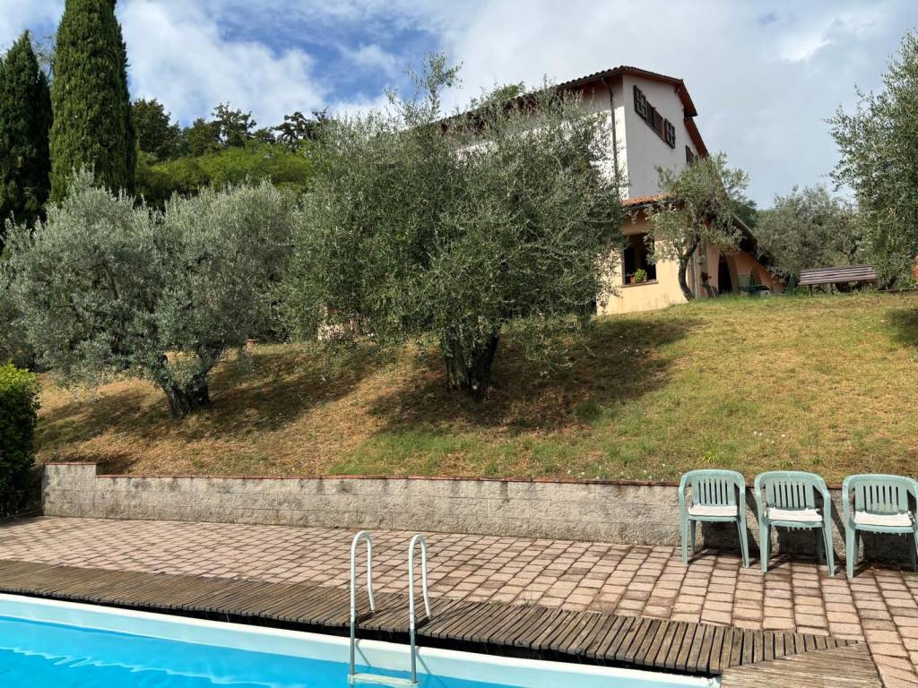 Villa a Quarrata in Via Bonaccorso da Montemagno, 77 - Foto 4