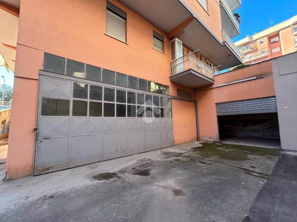 Box / garage a Aprilia in Via IV Novembre, 15 - Foto 4