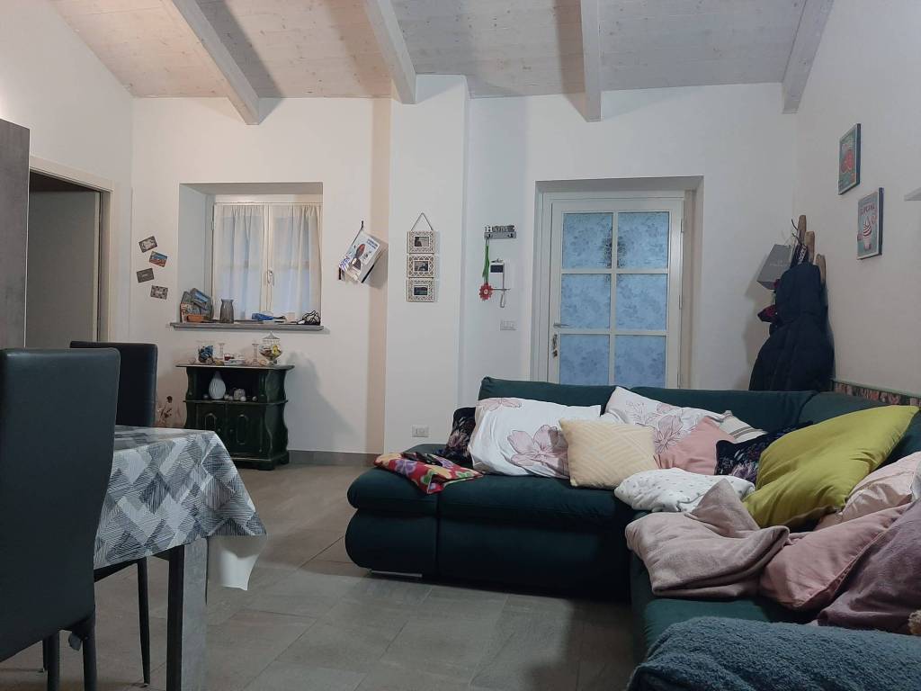 Appartamento a Gassino torinese in Strada Gassino Bardassano, 49 - Foto 3