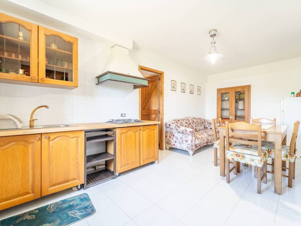 Rustico / casale a Serrone in Via Colle Sant'Angelo, 36 - Foto 4