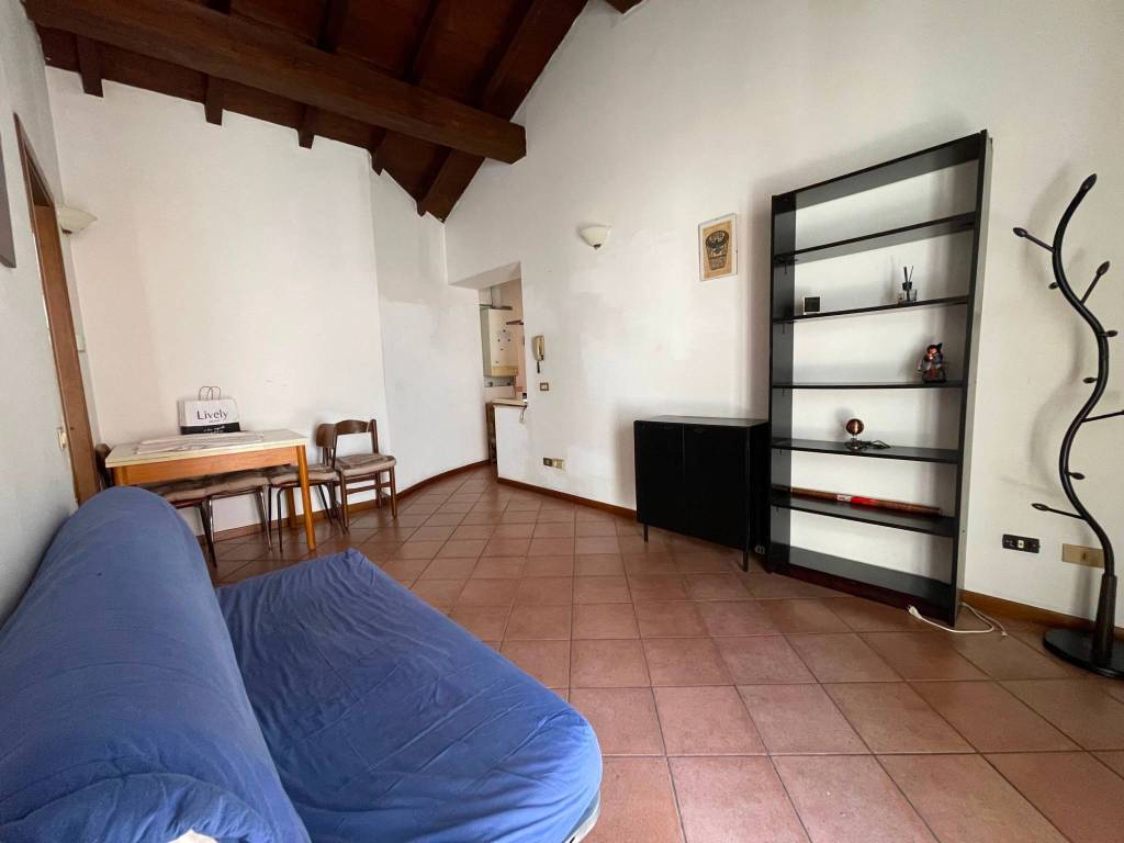 Appartamento a Pavia in Via Santa Maria alle Pertiche, 5 - Foto 2