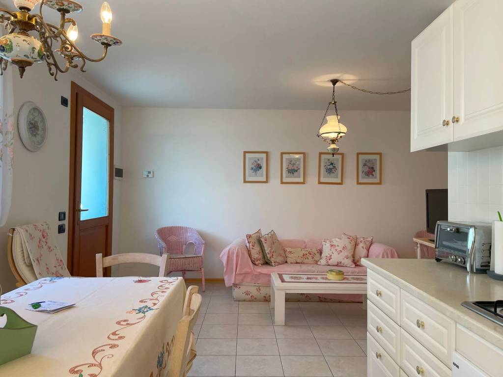 Appartamento a Lavarone in Via Trieste - Foto 4