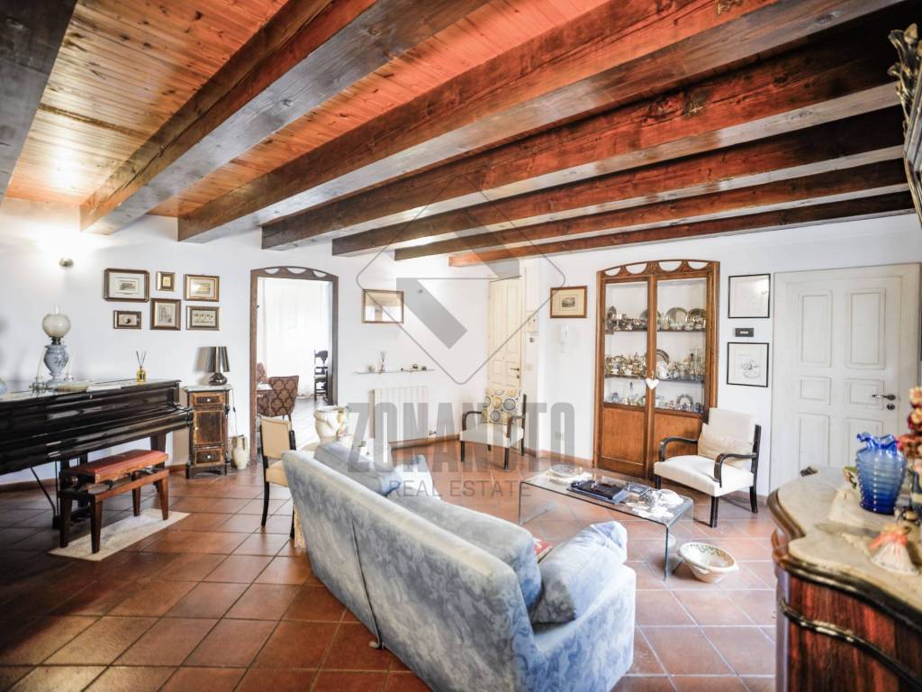 Casa indipendente a Noto in Via Giovanni Aurispa, 227 - Foto 3