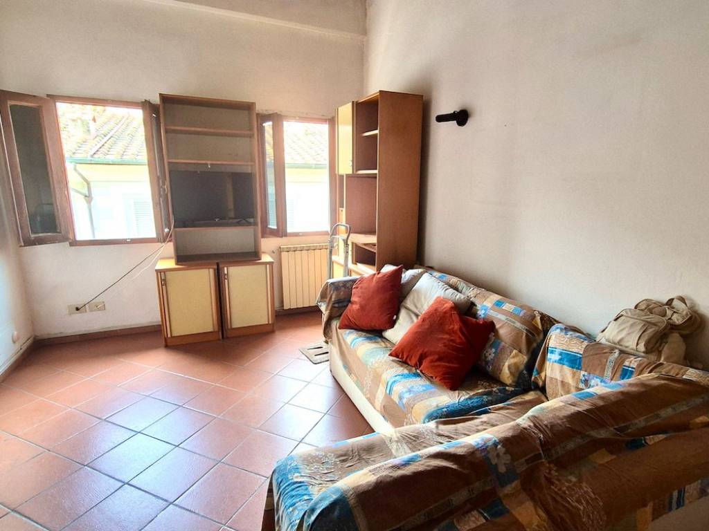 Appartamento a Montevarchi in Via Roma - Foto 3