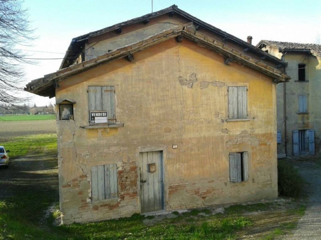 Rustico / casale a Reggio emilia in Via Del Torrente - Foto 2