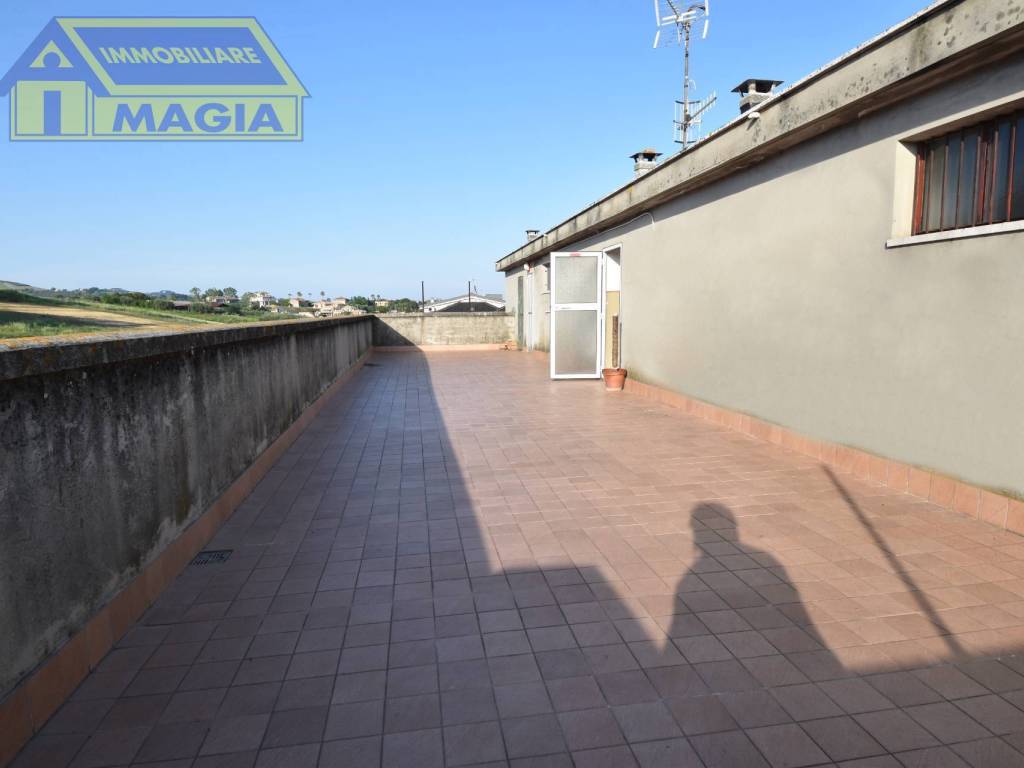 Appartamento a Monsampolo del tronto in via Cristoforo Colombo - Foto 2