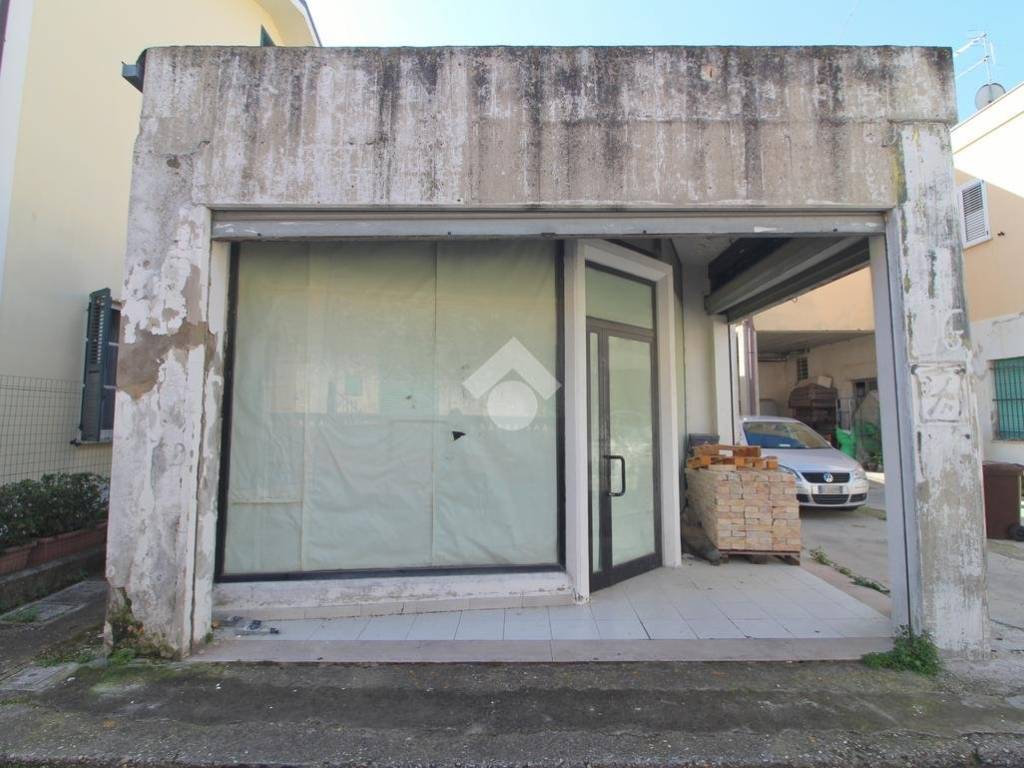 Terreno a Giulianova in Via Napoli, 28 - Foto 3