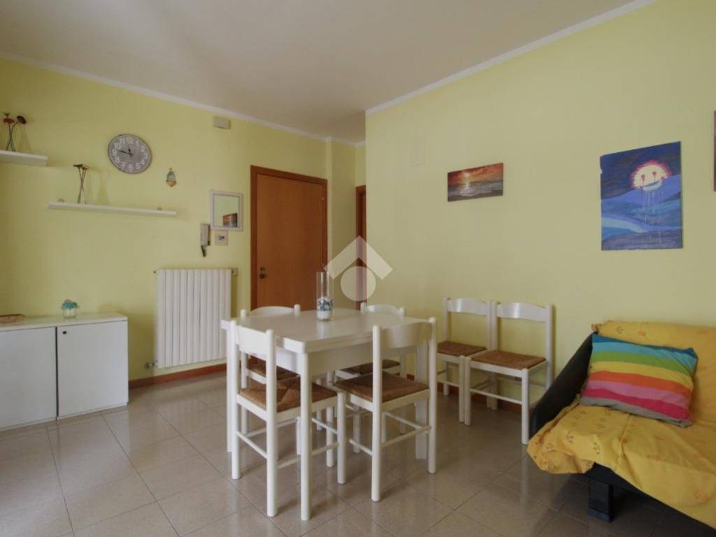 Appartamento a Tortoreto in Via Don Luigi Sturzo, 8 - Foto 3