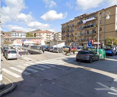 Box / garage a Salerno in Via Rocco Cocchia - Foto 3