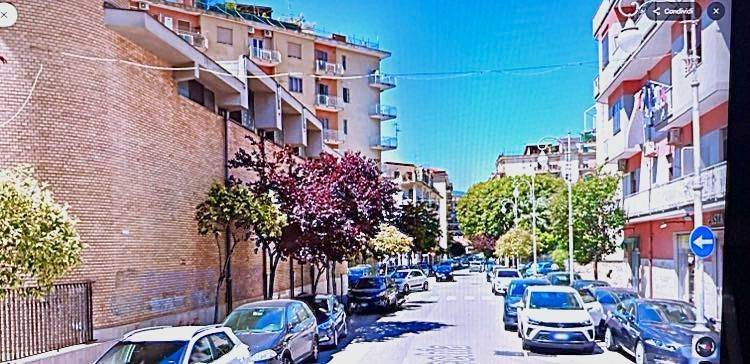 Box / garage a Salerno in Via Rocco Cocchia - Foto 4